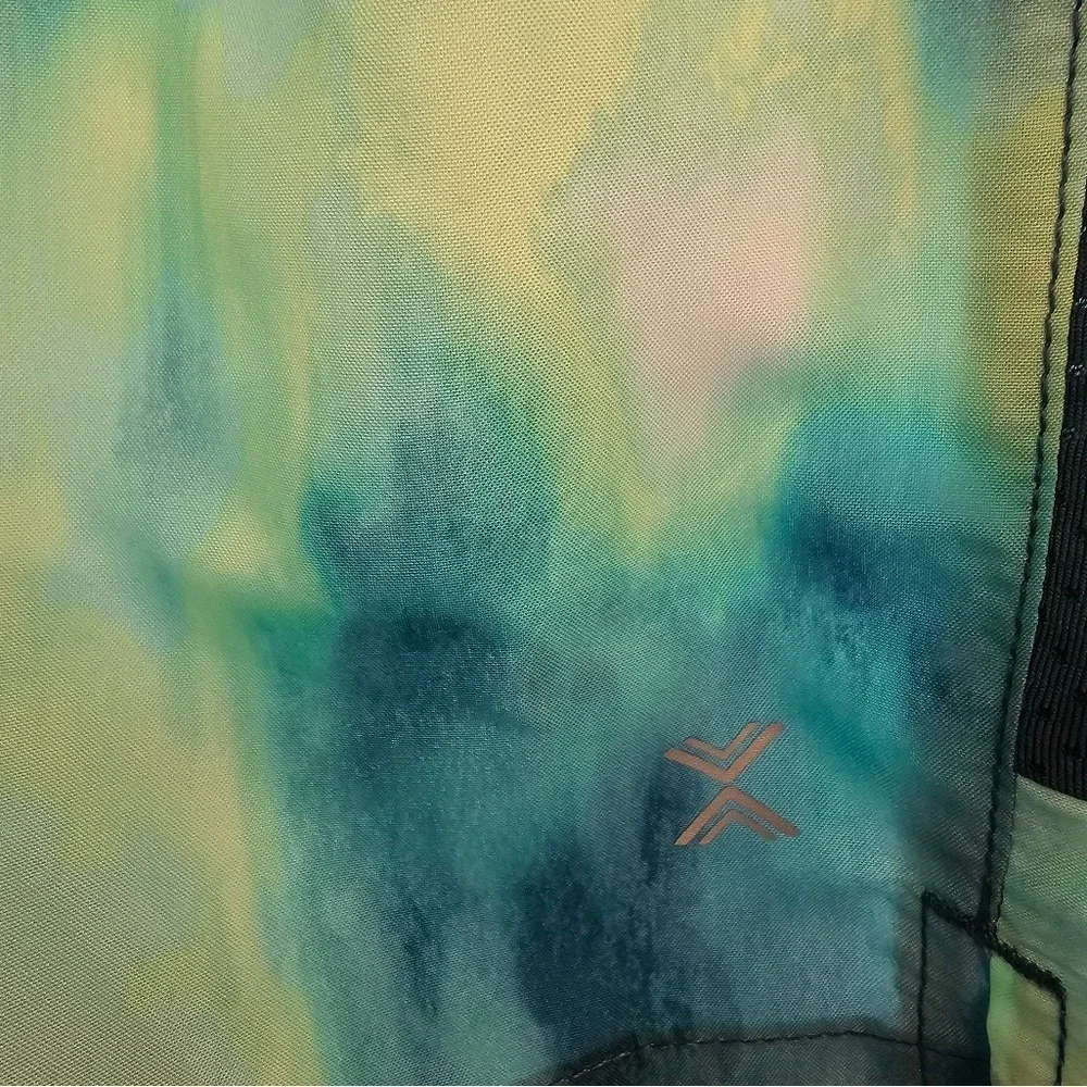 Xersion Girls Activewear Shorts Size‎ S 7/8 Blue Green Tie Dye Quick-Dri